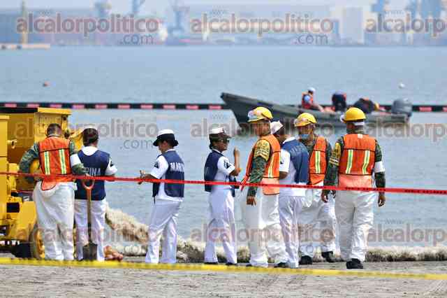 Existe Riesgo Latente De Derrame De Combustible En Playa Regatas Por Su