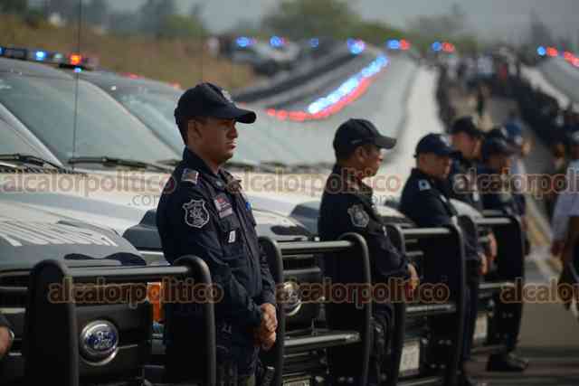 En 2022 más de mil policías renunciaron en Veracruz Al Calor Político