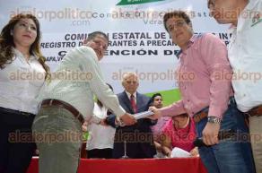 Xalapa, Ver., 16 de marzo de 2016.- Basilio Camerino Picazo, sealado como cacique en el Totonacapan, se registr como precandidato por Papantla