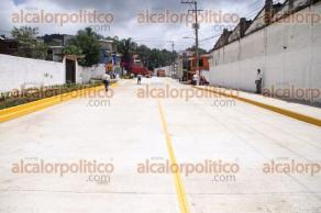 Xalapa, Ver., 31 de agosto de 2016.- El alcalde de Xalapa, Amrico Ziga inaugur la pavimentacin hidrulica de la calle Francisco Vzquez de la colonia Obrero Campesina.