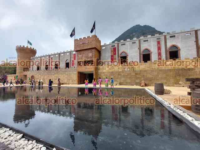 Inauguran “Casa Vegas”, complejo medieval de Orizaba - Al Calor Político