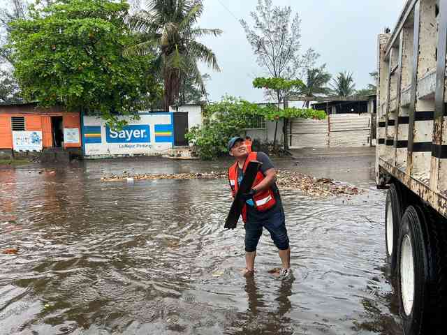 En Veracruz Puerto, llovió como si impactara huracán: Ayuntamiento – alcalorpolitico