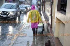 Xalapa, Ver., 26 de junio de 2024.- Contina la intensa lluvia la tarde de este mircoles en la Capital del estado.

