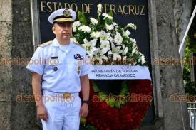 Xalapa, Ver., 6 de septiembre de 2024.- Elementos de la Secretara de Marina-Armada de Mxico rindieron guardia de honor ante el monumento a Miguel Hidalgo.

