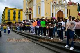 Xalapa, Ver., 4 de octubre de 2024.- Trabajadores del Poder Judicial de la Federacin continuaron las protestas contra la reforma constitucional por la que se elegir popularmente a jueces, magistrados y ministros de la SCJN.