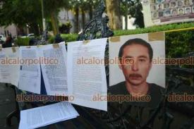 Xalapa, Ver., 9 de octubre de 2024.- Rafael Vzquez se manifest en el Parque Jurez para denunciar que la FGE no le ha dado seguimiento a las investigaciones por el asesinato de su hijo Dorian, ocurrido en 2020.