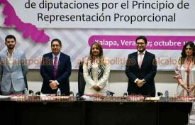 Xalapa, Ver., 15 de octubre de 2024.- El OPLE entreg la constancias de asignacin de diputaciones locales por el principio de representacin proporcional. En la imagen, el panista Fernando Yunes Mrquez.