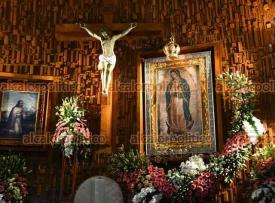 Xalapa, Ver., 11 de diciembre de 2024.- Comerciantes y servidores de la iglesia reportan poca afluencia de peregrinos a la Baslica Menor del Dique, a horas de celebrar a la Virgen.