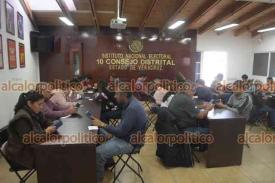 Xalapa, Ver, 14 de diciembre de 2024.- Este sbado aspirante a capacitadores y supervisores electorales presentan examen de conocimientos en la Junta Distrital Ejecutiva 10 del INE de la avenida vila Camacho.