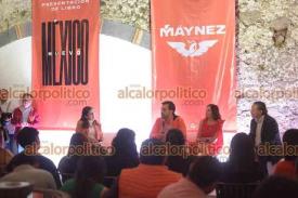 Xalapa, Ver., 4 de enero de 2025.- El coordinador nacional de Movimiento Ciudadano, Jorge lvarez Mynez, present su libro ?Mxico Nuevo?, en conocido caf de la ciudad.
