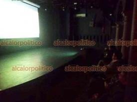 Xalapa, Ver., 16 de enero del 2025.- En el marco del ciclo de Cine de Animacin Francesa, todos los jueves del mes, esta noche chicos y grandes llegaron al auditorio del Centro Recreativo Xalapeo para disfrutar la funcin de 